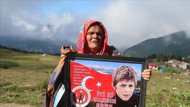 eren-bulbul-filmi-ne-zaman-vizyona-girecek-kesisme-iyi-ki-varsin-eren-filmi-oyunculari-kimler-konusu-ne-1640864553768.jpg Eren Bülbül filmi ne zaman vizyona girecek, hangi sinemalarda var? Kesişme; İyi ki Varsın Eren filmi oyuncuları kimler, konusu ne?-3