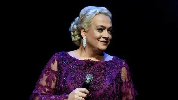 Kırmızı Oda Zekiye Keklik gerçekte kim? Kırmızı Oda Zekiye kimdir? Ayta Sözeri kaç yaşında, aslen nereli? İşte hayatı…-3