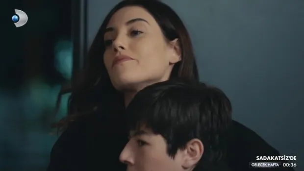 Sadakatsiz 17.son bölümde Asya ve Derin karşı karşıya geldi izleyicinin içinin yağları eridi! Kaybettiğin savaş yok Asya-9