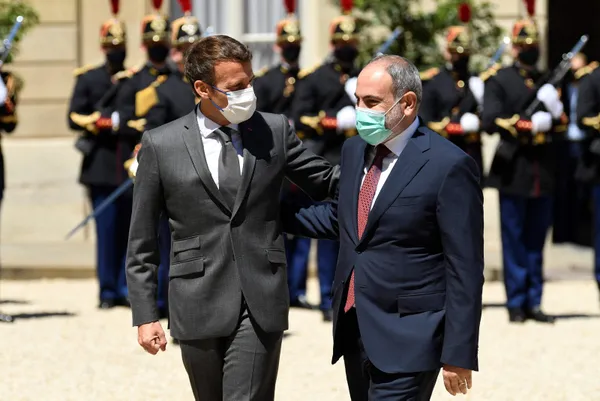 pariste-pasinyani-agirlayan-macron-haddini-asti-azerbaycan-ordusu-ermenistanin-egemen-topraklarini-terk-etmeli-1622550955443.jpg Paris'te Paşinyan'ı ağırlayan Macron haddini aştı: Azerbaycan ordusu Ermenistan'ın egemen topraklarını terk etmeli-2