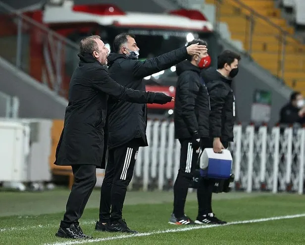 besiktas-teknik-direktoru-sergen-yalcindan-flas-galatasaray-derbisi-yorumu-ligin-gidisatini-etkileyecegini-dusunmuyorum-1610572290364.jpeg