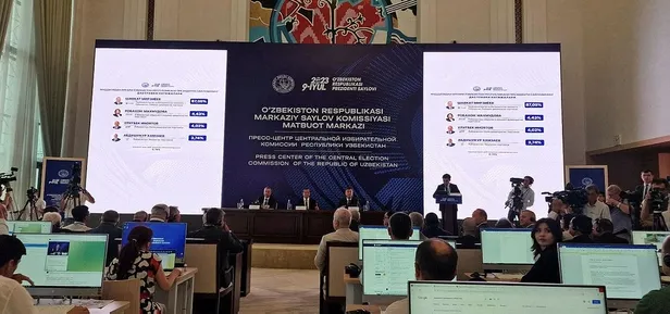ozbekistanda-kesin-olmayan-sonuclarina-sevket-mirziyoyev-yeniden-cumhurbaskani-1688972946230.jpeg Özbekistan'da kesin olmayan sonuçlarına Şevket Mirziyoyev yeniden cumhurbaşkanı!-2