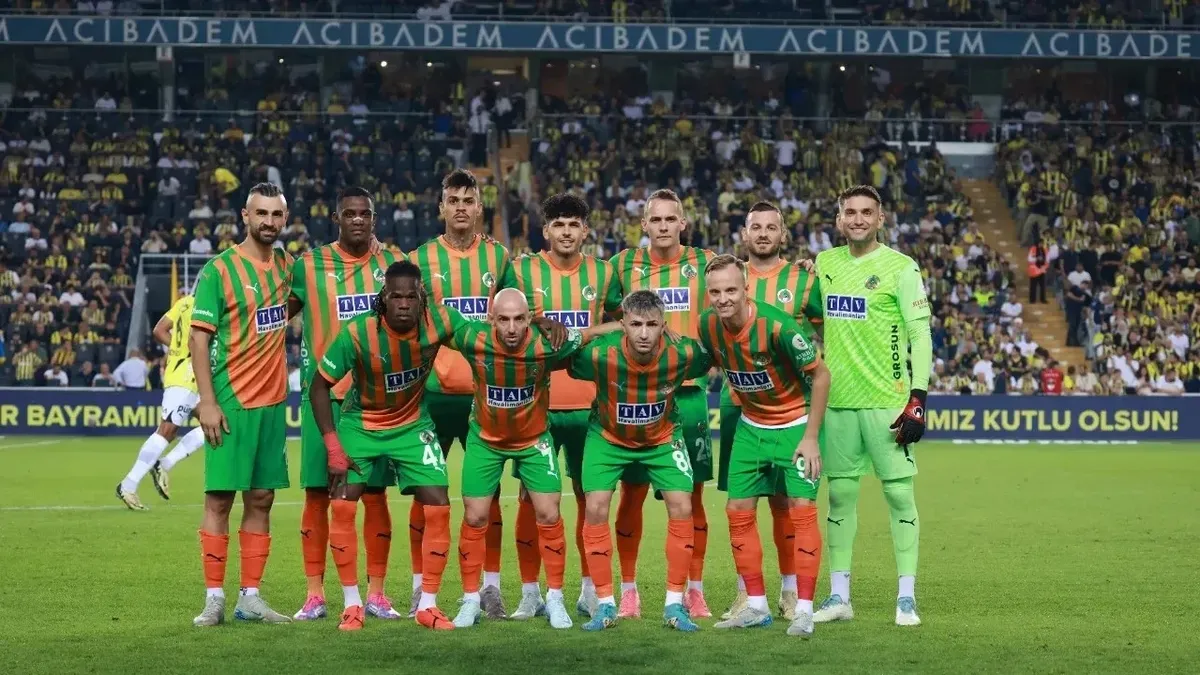 Ligde Akdeniz derbisi! Alanyaspor ile Antalyaspor karşı karşıya!