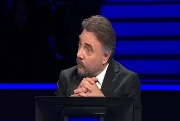 Dünyanın en uzun binası olan Burç Halife toplam kaç katlıdır?