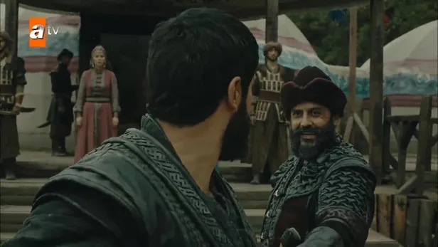 Kuruluş Osman'da iki kardeş karşı karşıya: Osman Bey ve Savcı kozlarını paylaşıyor-4