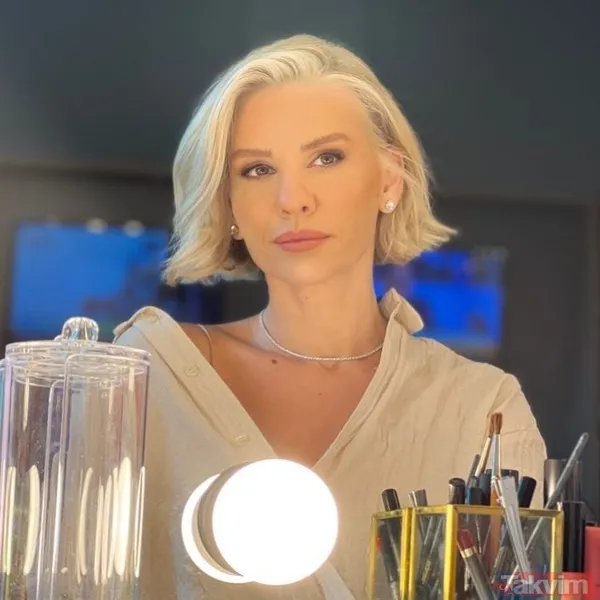 Kim der 42 yaşında! Esra Erol doğum gününde döktürdü! “Çılgın kız grubu” paylaşımı ortalığı salladı! Onu hiç böyle görmediniz... - 6