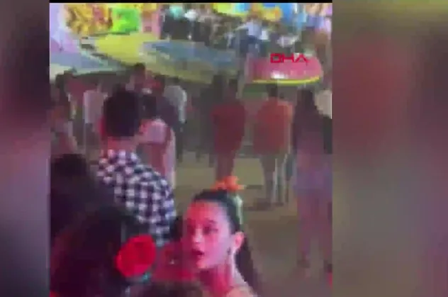 İspanya'da lunaparkta feci kaza
