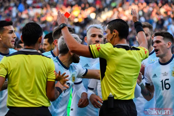 Messi ve Medel fena kapıştı! Kırmızı kartlar havada uçuştu - 20