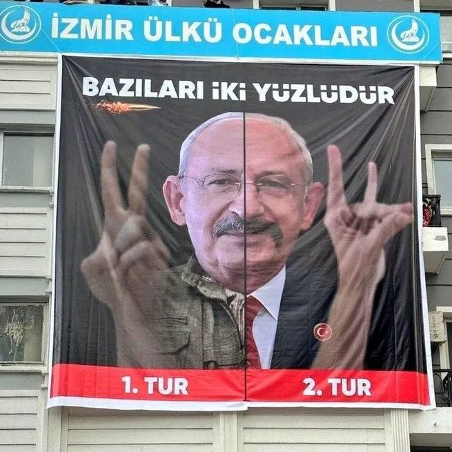 Kemal Kılıçdaroğlunun riyakar siyasetine pankartlı tepki: Bazıları ikiyüzlüdür