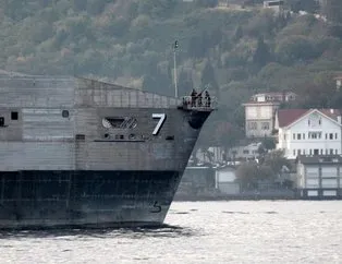 ABD savaş gemisi İstanbul Boğazı’ndan geçti!