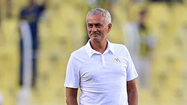 Fenerbahçeden Beşiktaşa dev çalım! Jose Mourinho bizzat istedi