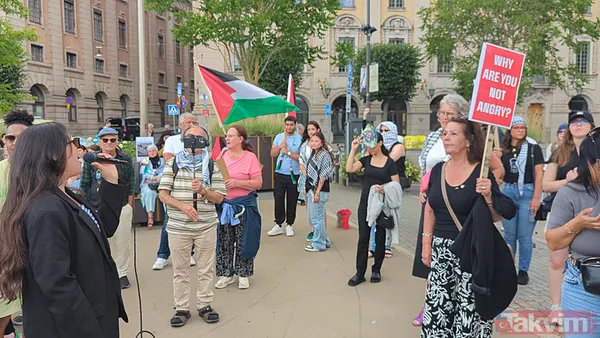 İsveç'in başkenti Stockholm'de yüzlerce kişi Filistin için sokaklara döküldü: Özgür Filistin, Özgür Gazze - 17
