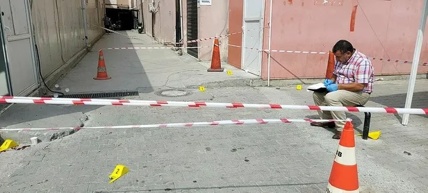 Mersin'de hastane bahçesinde silahlar çekildi! 2 kişi yaralı-3