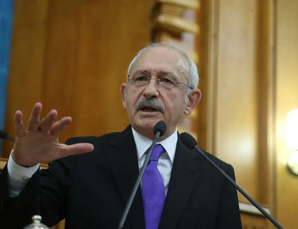 İki CHP’li belediyeden LGBT meclisi!