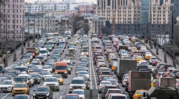 dunyada-en-cok-trafik-olan-sehirler-istanbul-trafik-yogunlugu-ile-dunyada-besinci-sirada-1645516166684.jpg Dünyada en çok trafik olan şehirler! İstanbul trafik yoğunluğu ile dünyada beşinci sırada-3