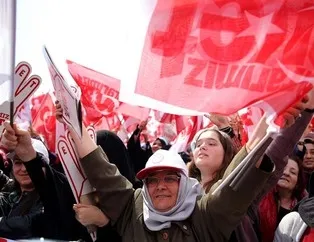 Vatandaşlar Yenikapıdaki miting alanına akın etti