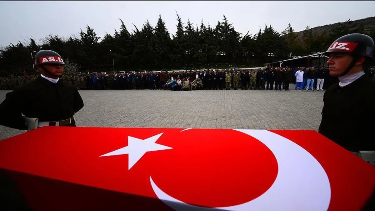 Bakan Yerlikaya acı haberi duyurdu! Diyarbakır'da 1 askerimiz şehit oldu