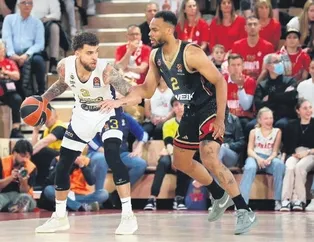 F.Bahçe Beko fırsat tepti: 88-93