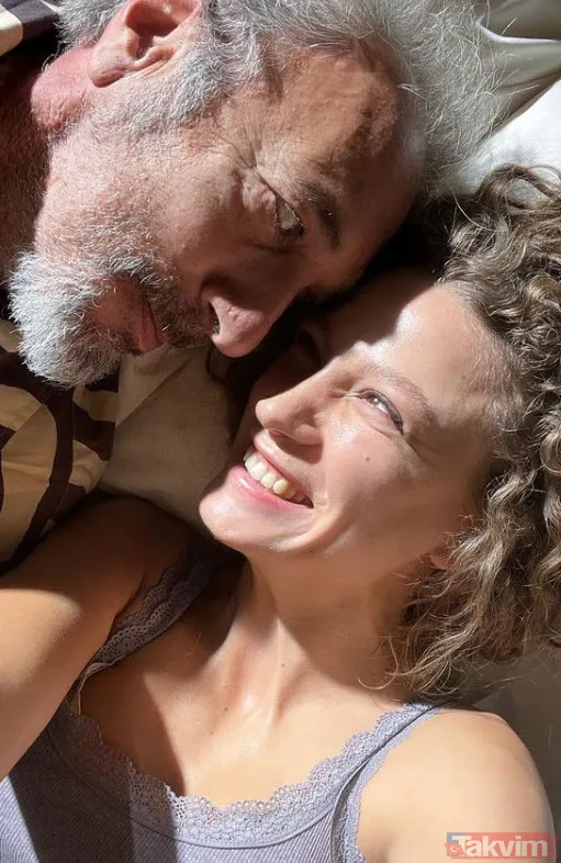 Serenay Sarıkaya'nın ağzında sigara dilinde arabesk! Ortalık yıkıldı "Serenay bile böyle paylaştıysa..." Tepeden tırnağa paylaşım sonrası... - 3