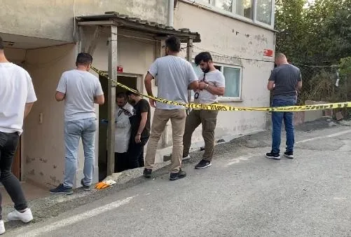 Temizlemek için girdiği evden ceset çıktı!