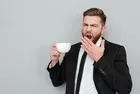 Boş mideye çok zarar veriyor! Açken yememeniz gereken 8 besin