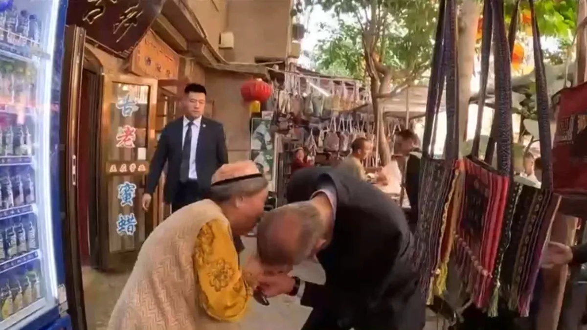 Bakan Fidan’dan Urumçi ve Kaşgar ziyareti!