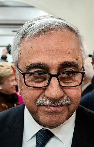 Son dakika: KKTC Cumhurbaşkanı Mustafa Akıncı'dan tepki çeken sözleriyle ilgili yeni açıklama