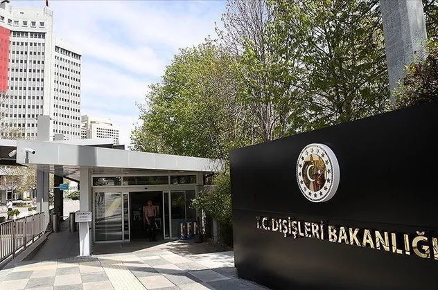 Son dakika: Dışişleri Bakanı Çavuşoğlu, büyükelçilik görevlerini tebliğ etti