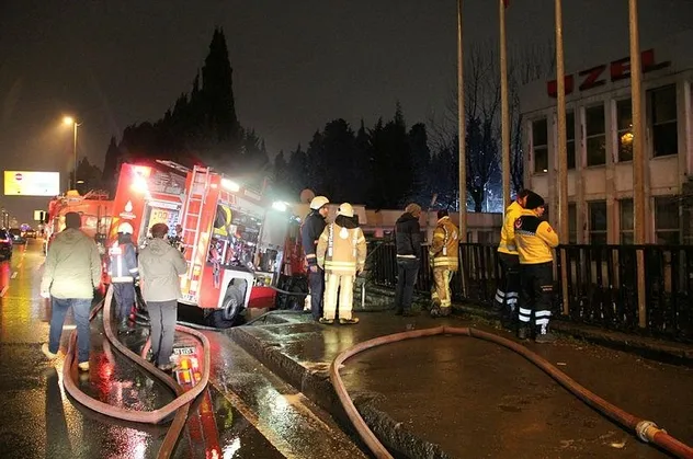 İstanbul Eyüpsultan'da korkutan yangın!