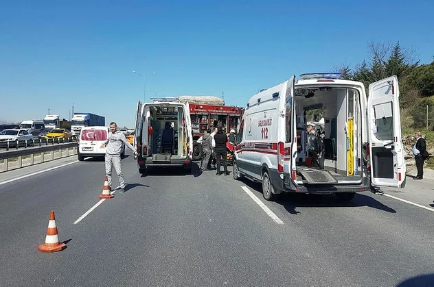 Son dakika: İstanbul Eyüpsultan'da minibüs kazası! Ölü ve yaralılar var