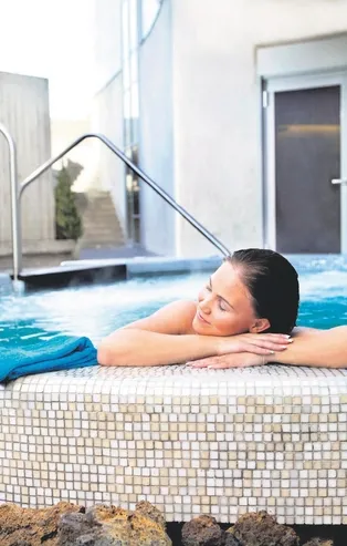 Ruslar şifaya geliyor