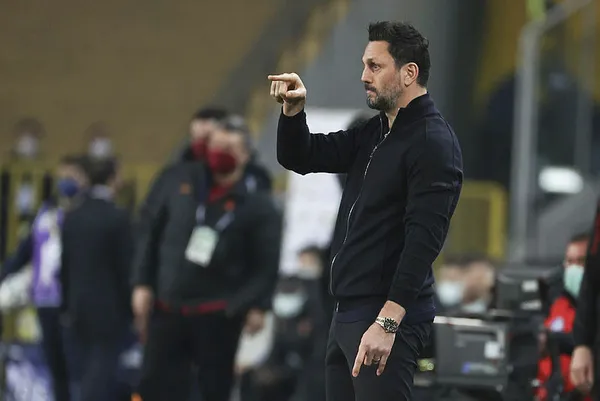 Fenerbahçe derbi şokunda! Ali Koç Galatasaray yenilgisinin faturasını Erol Bulut’a kesti-3