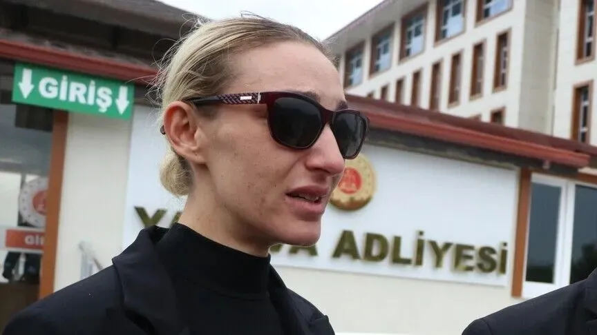 1789029034159.jpeg Güllü'nün Yalova'daki evinde yeni ses kaydı bulundu! Sultan Nur Tuğyan'ı ifşa etti: Oscar'lık performans sergiliyordu-8