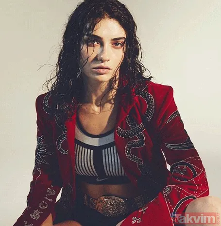 Hercai'nin fettan Yaren'i İlay Erkök'ü hiç böyle görmediniz! İlay Erkök'ün güzelliğine güveni tam... - 4