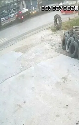 Son dakika: AK Partili Mehmet Özhaseki, Menderes Türel ve Yusuf Ziya Yılmaz’ın yaralandığı trafik kazası kamerada