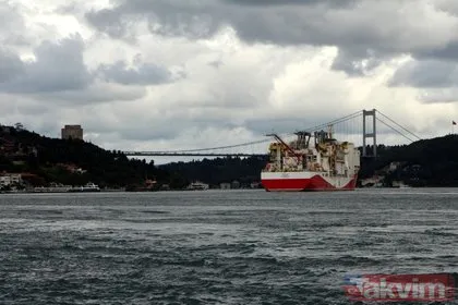 SON DAKİKA: Yavuz Sondaj Gemisi İstanbul Boğazı’ndan geçti! Yeni keşifler için istikamet: Karadeniz