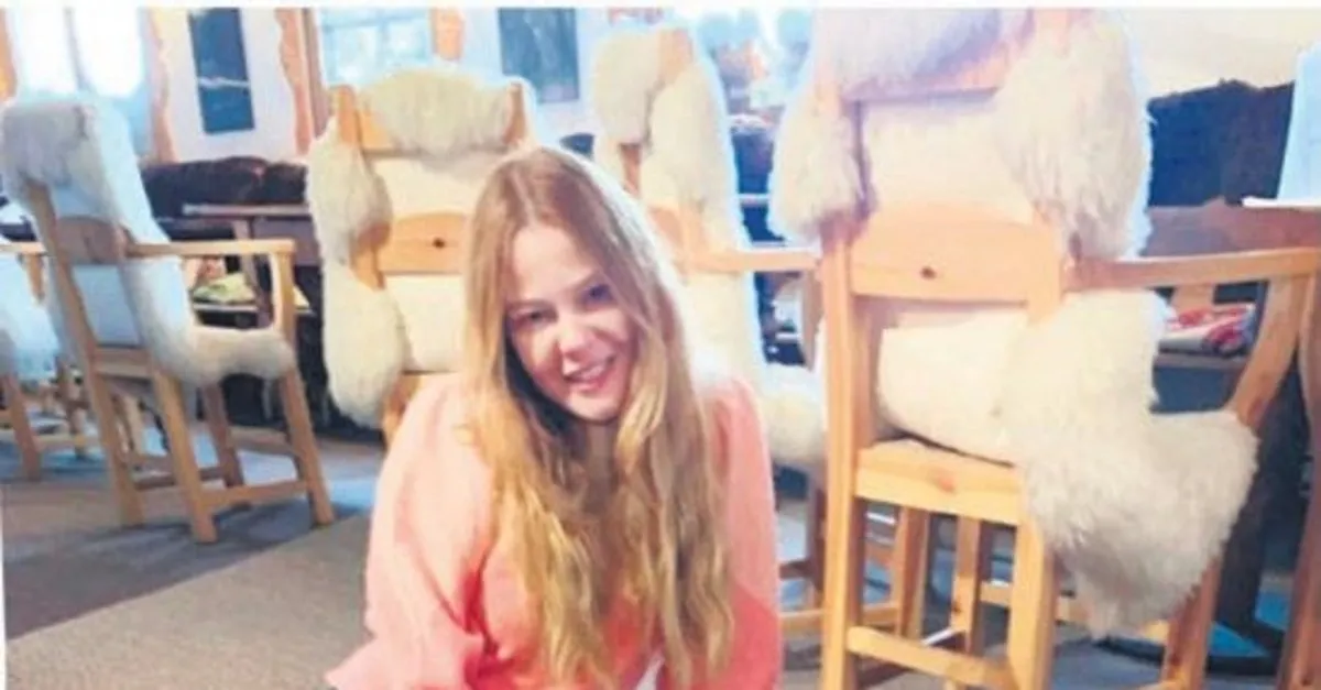 Naz Elmas A Yakin Koruma Saint Bernard Cinsi Kopek Takvim