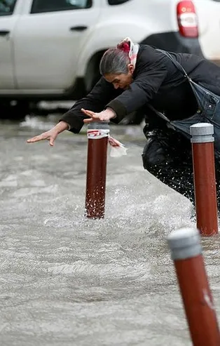 İzmir'de sel felaketi!