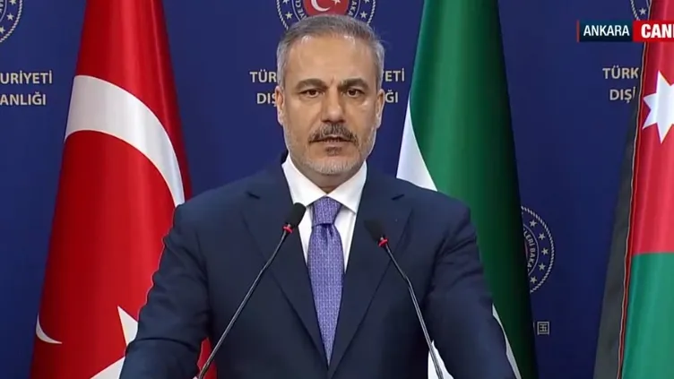 Hakan Fidan’dan PKK’nın silah bırakma kararına ilk yorum!