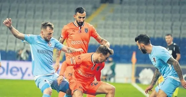 Başakşehir eriyor!