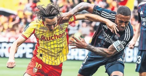 Lyon Lens deplasmanında 2015 sonrası ilk galibiyetini aldı