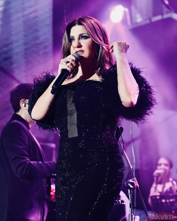 Kuaför salonundan müzik kayıt stüdyosuna bu evde yok yok! Sibel Can’ın 7 banyolu süper lüks villası dudak uçuklatan cinsten! - 9