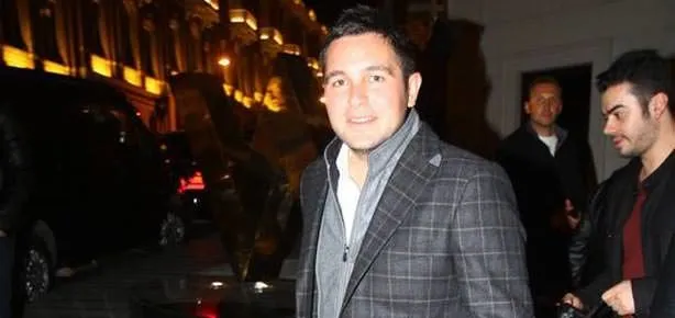 Annesinin vakfına yardım