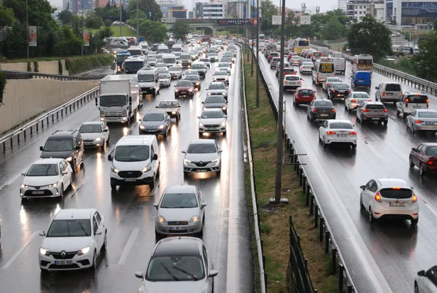 26-30-haziran-bayramda-toplu-tasima-bedava-mi-2023-arefe-ve-kurban-bayraminda-metro-metrobus-marmaray-otobus-v-1687668107418.jpg Bugün otobüsler bedava mı 2023? Arefe ve Kurban Bayramı'nda metro, metrobüs, marmaray, otobüs, vapur ücretsiz mi? 26-30 Haziran İETT çalışma saatleri-4
