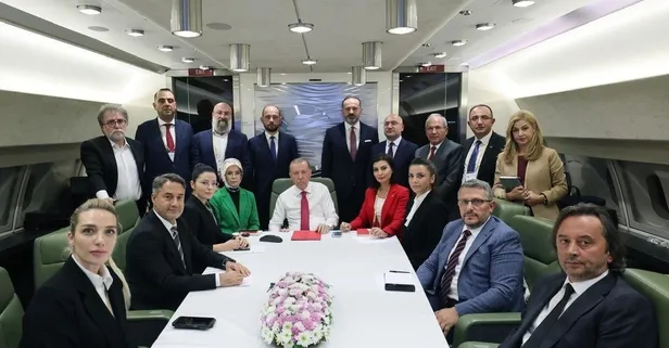 Başkan Erdoğan’dan Sırbistan dönüşü uçakta konuştu: İsrain’in suçlarını dünyanın gözüne sokacağız | Sokak uyarısı!