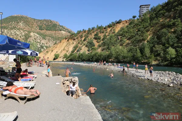 Tunceli'de 40 derece sıcaktan bunalanlar Munzur ve Pülümür çaylarında serinledi - 2
