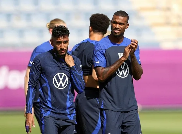 katar-2022-dunya-kupasi-basliyor-dunya-yildizlari-sahne-alacak-300-milyar-dolar-harcandi-1668938515265.jpeg Katar 2022 Dünya Kupası başladı! Dünya yıldızları sahne alacak! 300 milyar dolar harcandı-27