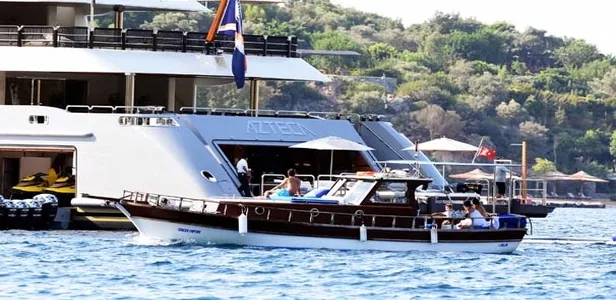 Meksikalı milyarder Bodrum'dan ayrılamadı-3