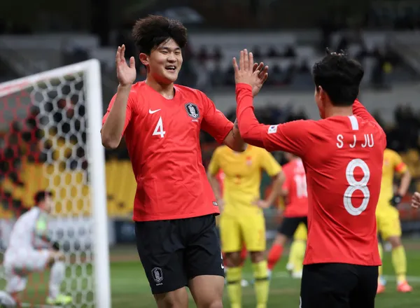 1628418266677.jpg Fenerbahçe'nin yeni savunma bakanı Kim Min-Jae-4