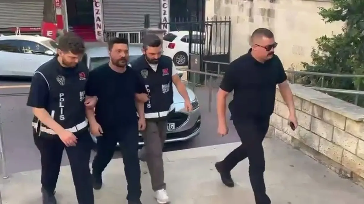 Sıra Ahbap'ın çavuşlarında: Babala TV kurucusu Oğuzhan Uğur için tutuklama talebi